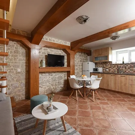 Сasa de vacaciones Heritage House Zaton (Zadar)