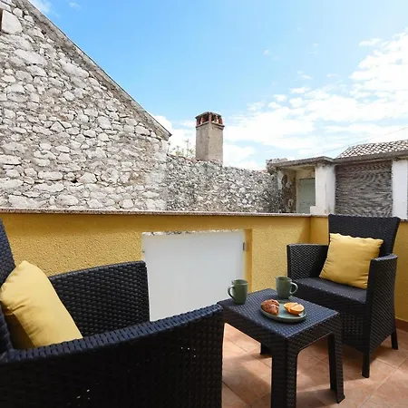 Holiday home Villa Zaton