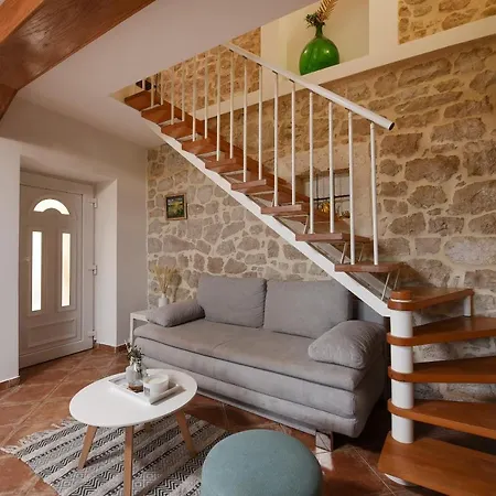 Villa Zaton Holiday home *